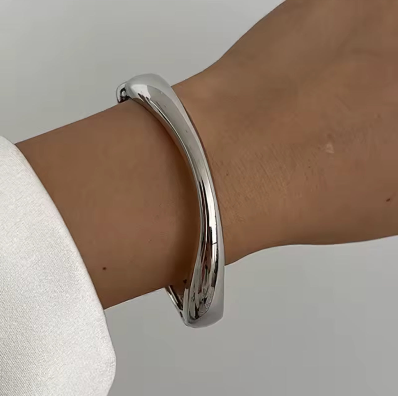 Bijoux bracelet jonc argenté 14
