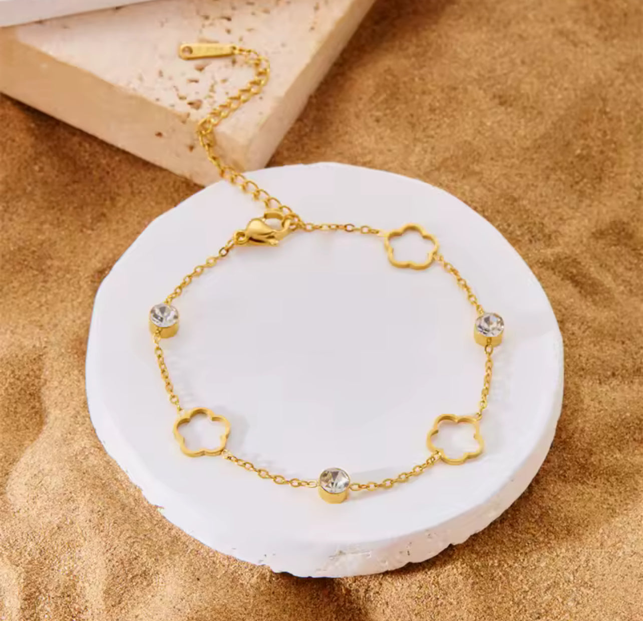 Bijoux bracelet doré avec cristaux 45