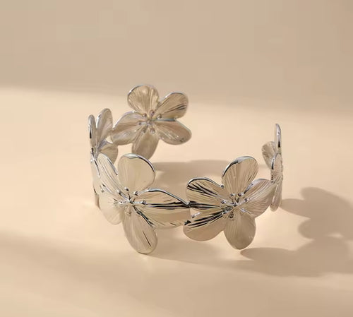 Bijou bague fleur argenté 47